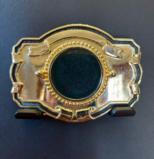 Gold and black lined belt buckle with black jade inlay