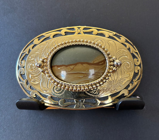 Ornate retro jasper stone in gold buckle